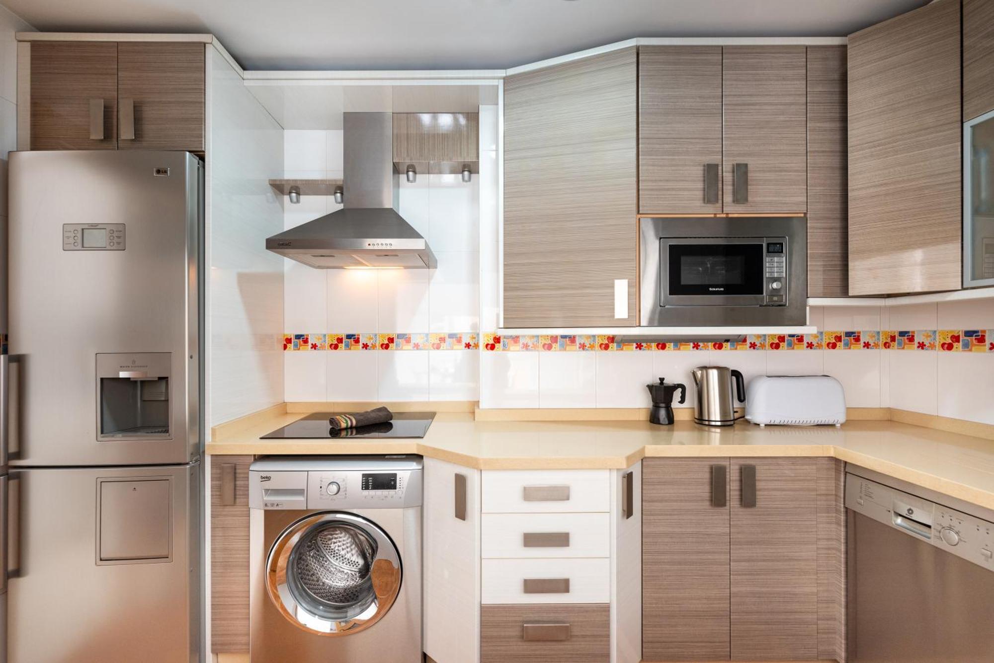 Wintowinrentals Quiet Apartment, Good Location, Free Parking Málaga Exterior foto